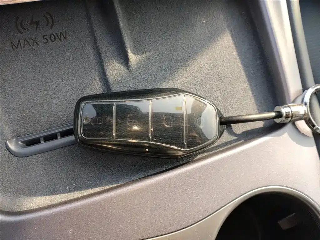 BYD Hiace 07 DM-i — фото 9
