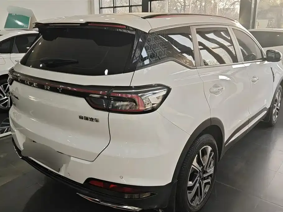 Chery Tiggo 7 PLUS — фото 8