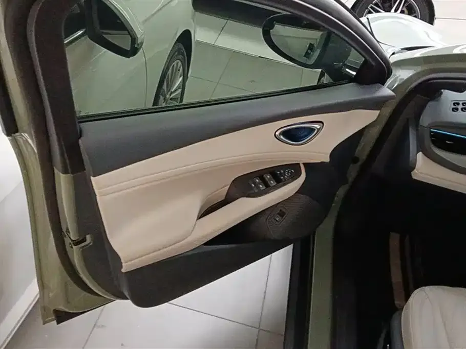 BYD Seal 06GT — фото 6