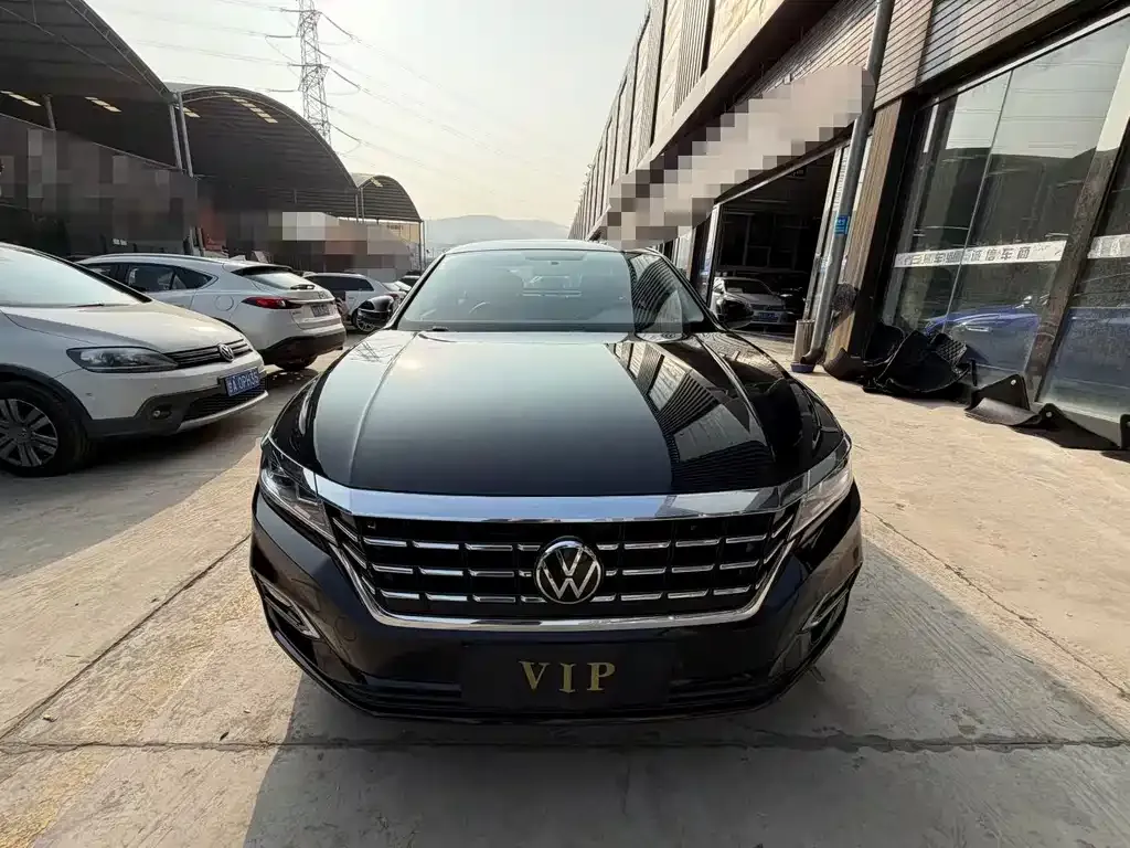 Volkswagen Passat — фото 4