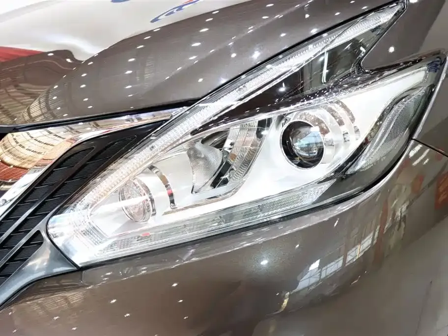 Nissan Murano — фото 9