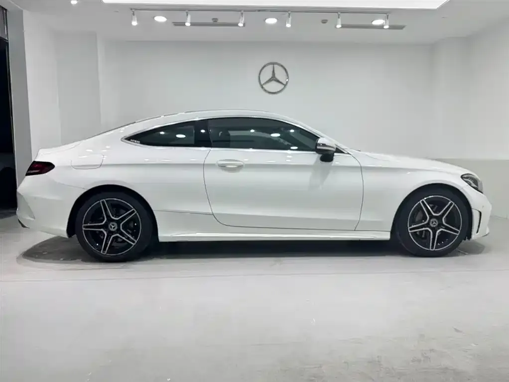 Mercedes-Benz C-Class (Import) — фото 5