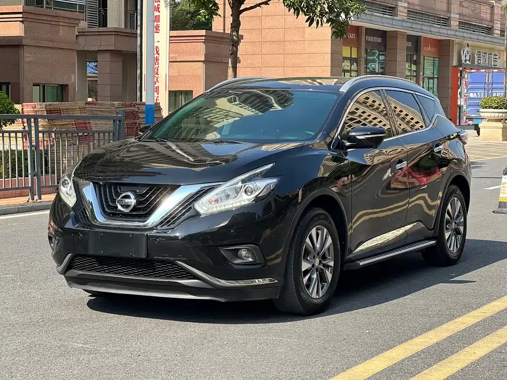 Nissan Murano — фото 1