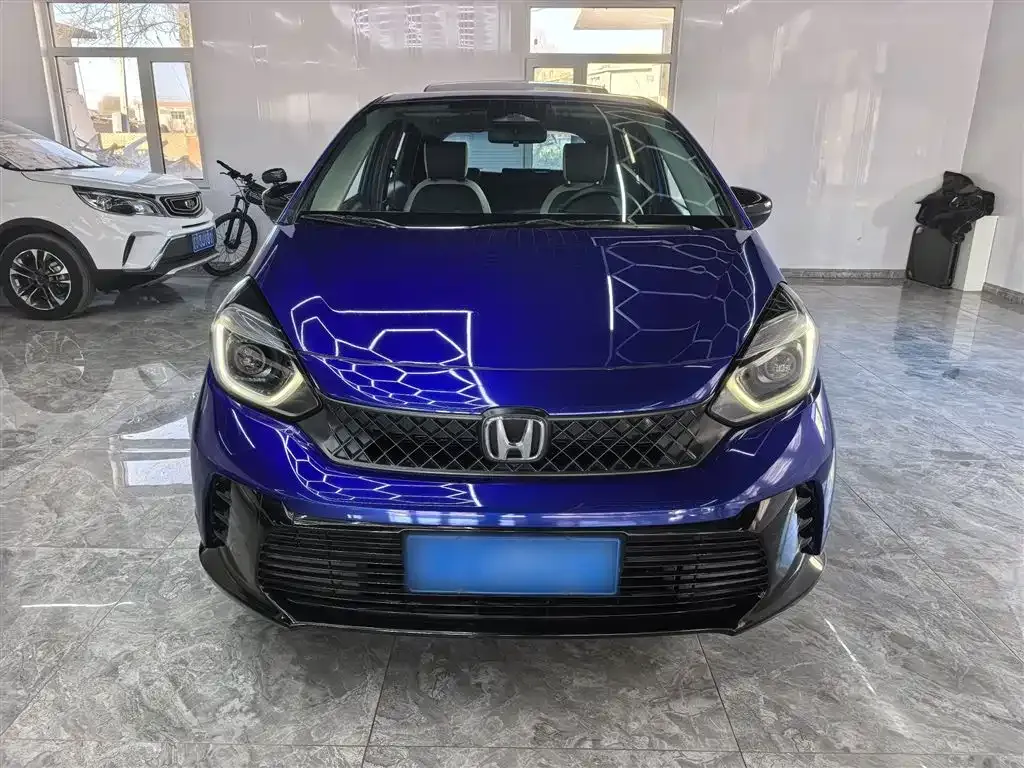 Honda Fit — фото 4