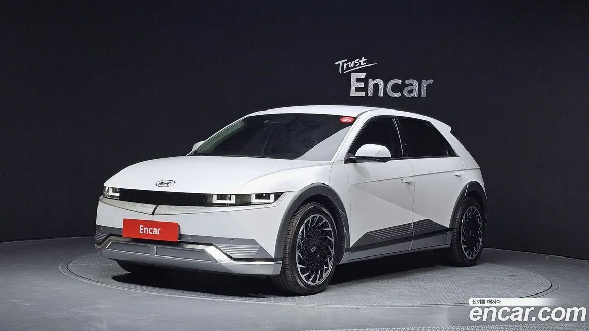 Hyundai Ioniq5 — фото 1