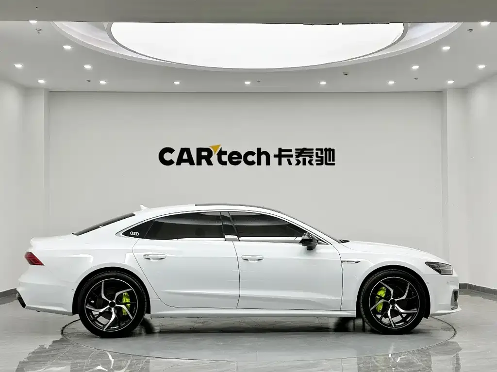 Audi A7L — фото 3