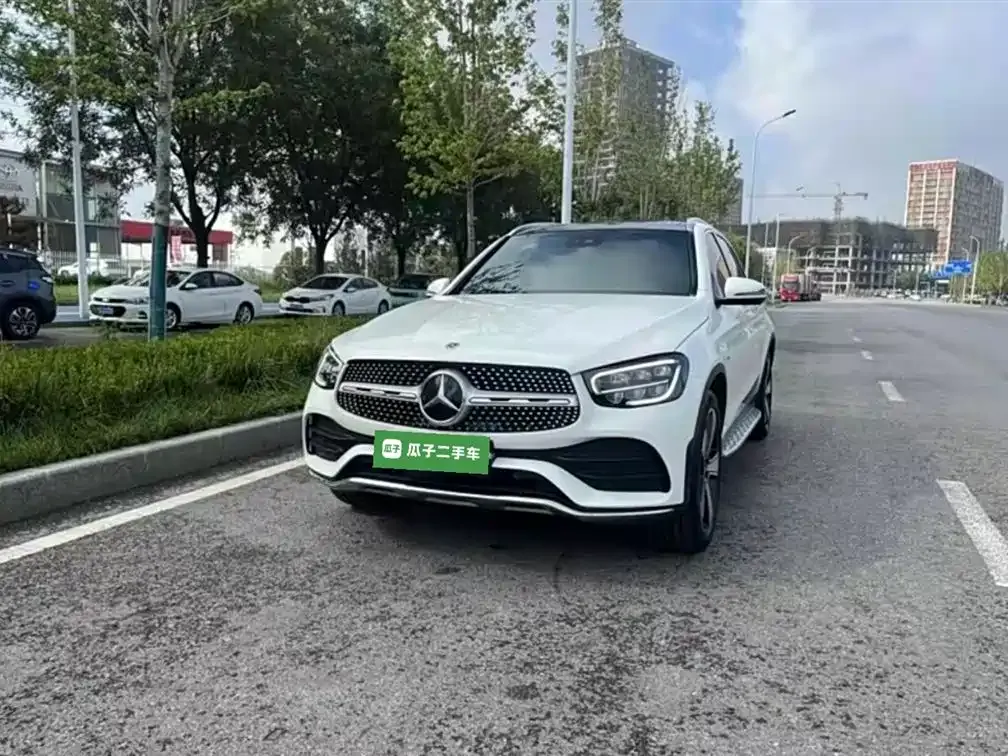 Mercedes-Benz GLC — фото 1