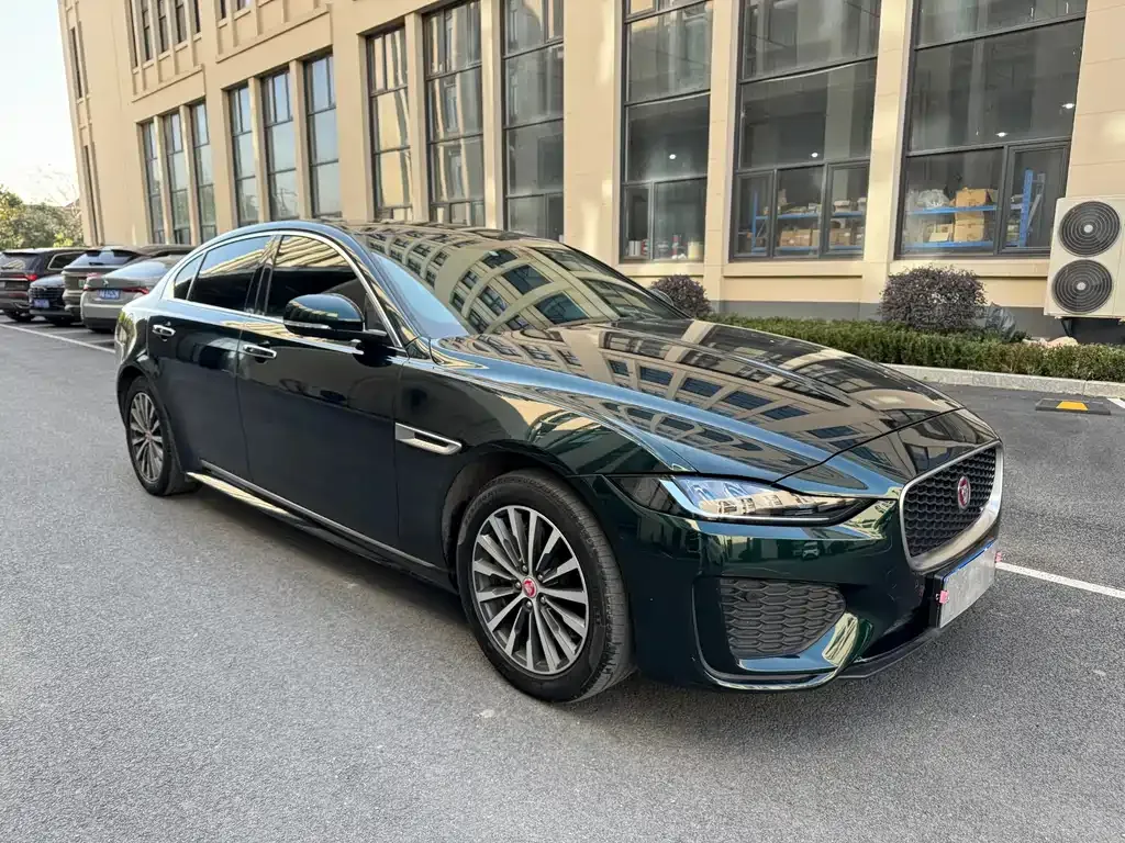 Jaguar XEL — фото 2
