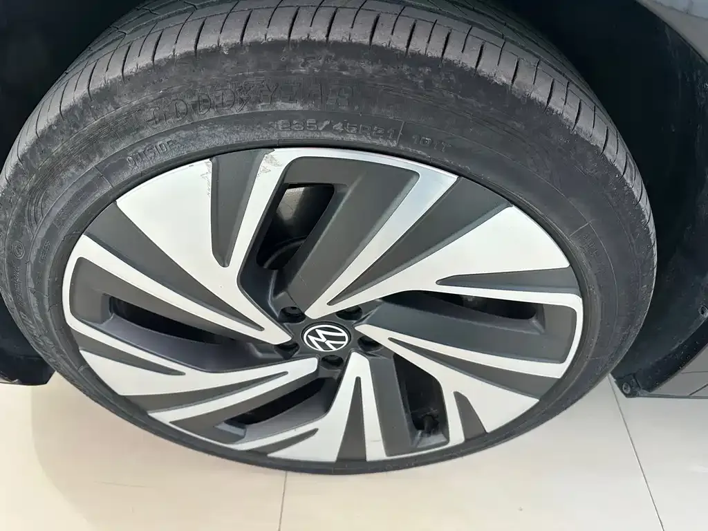 Volkswagen ID.4 Crozz — фото 7