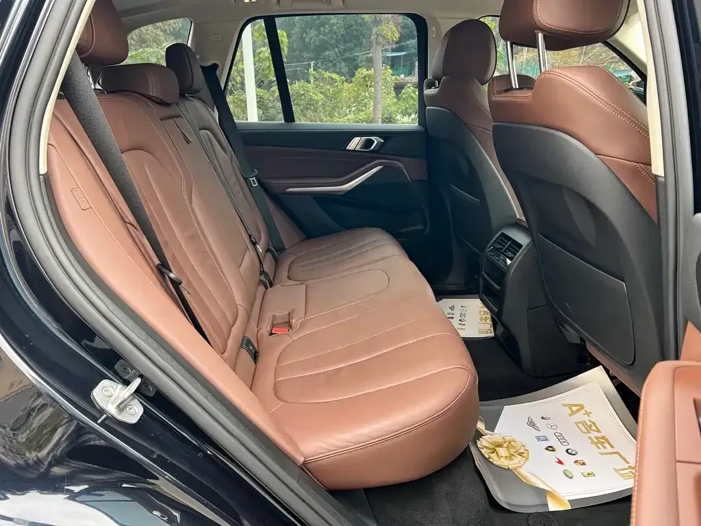 BMW X5 (Import) — фото 10