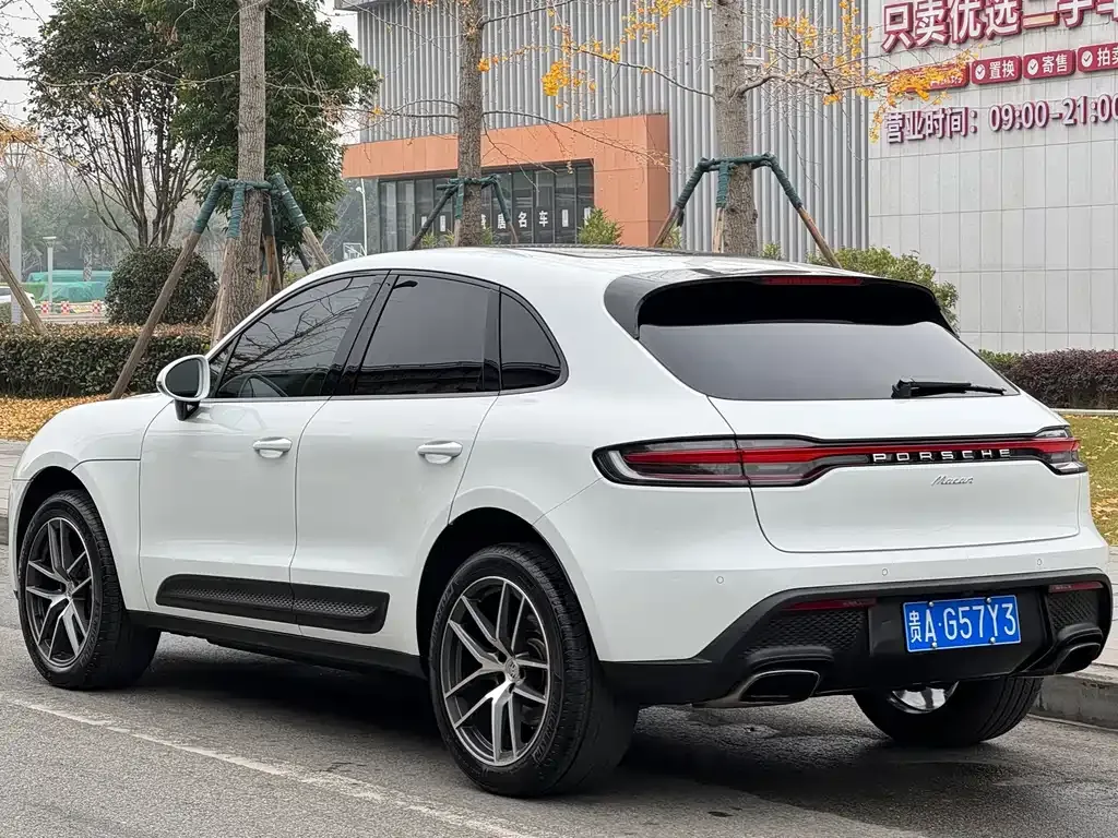 Porsche Macan — фото 10