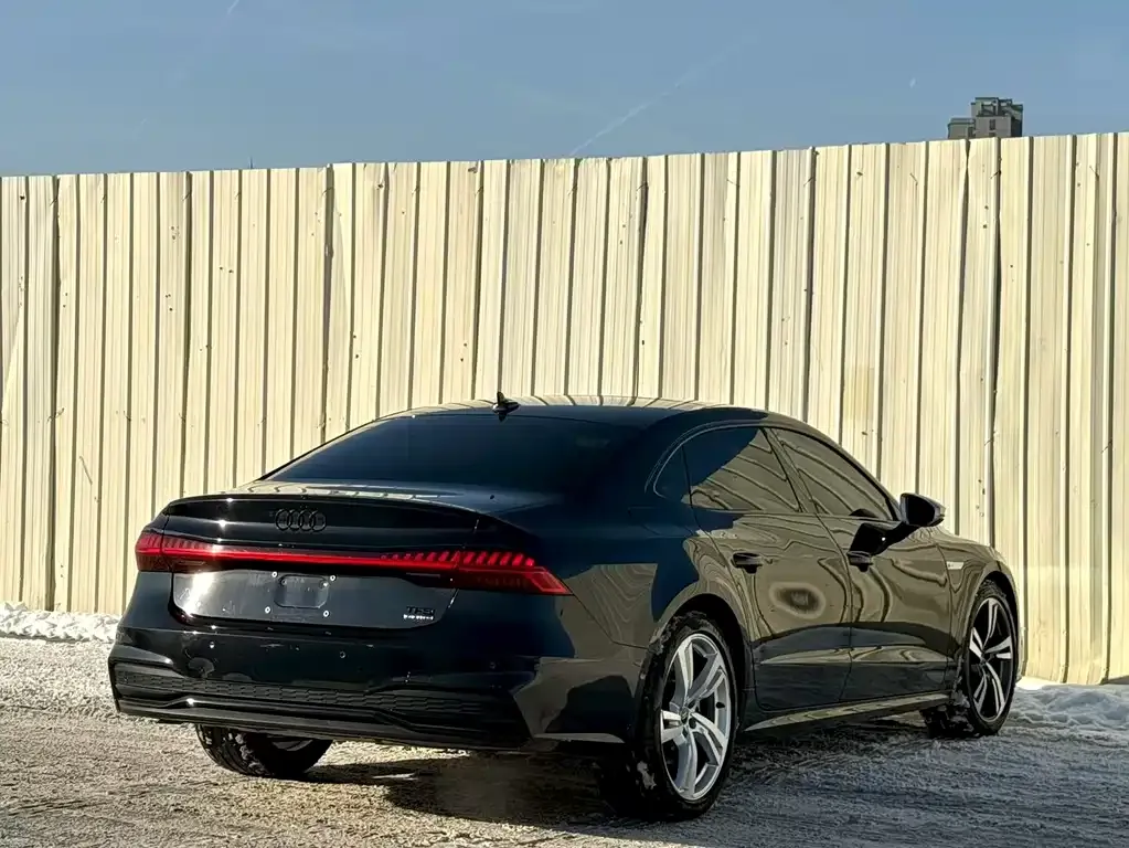 Audi A7L — фото 3