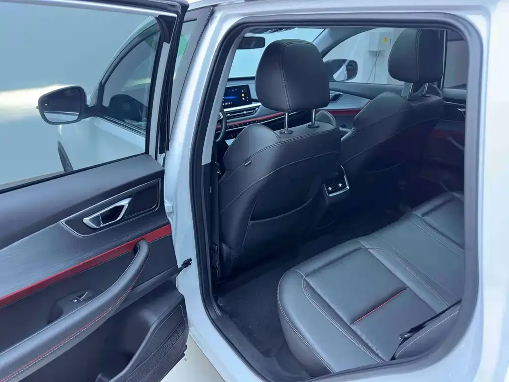 Chery Tiggo 7 — фото 10