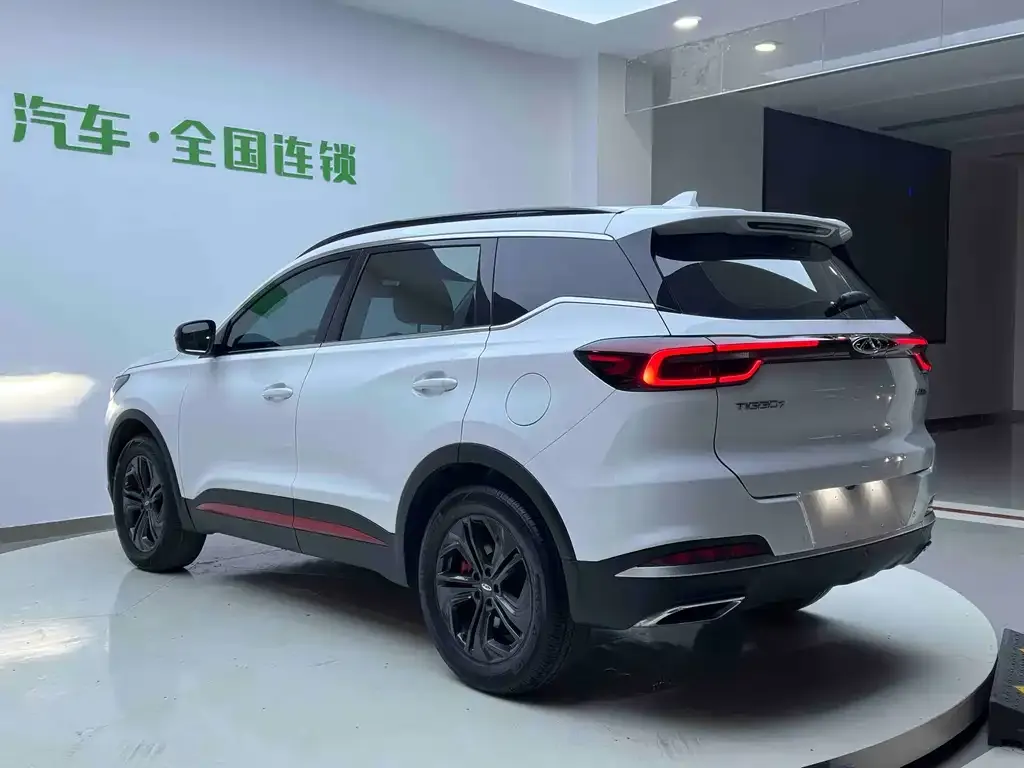 Chery Tiggo 7 — фото 4