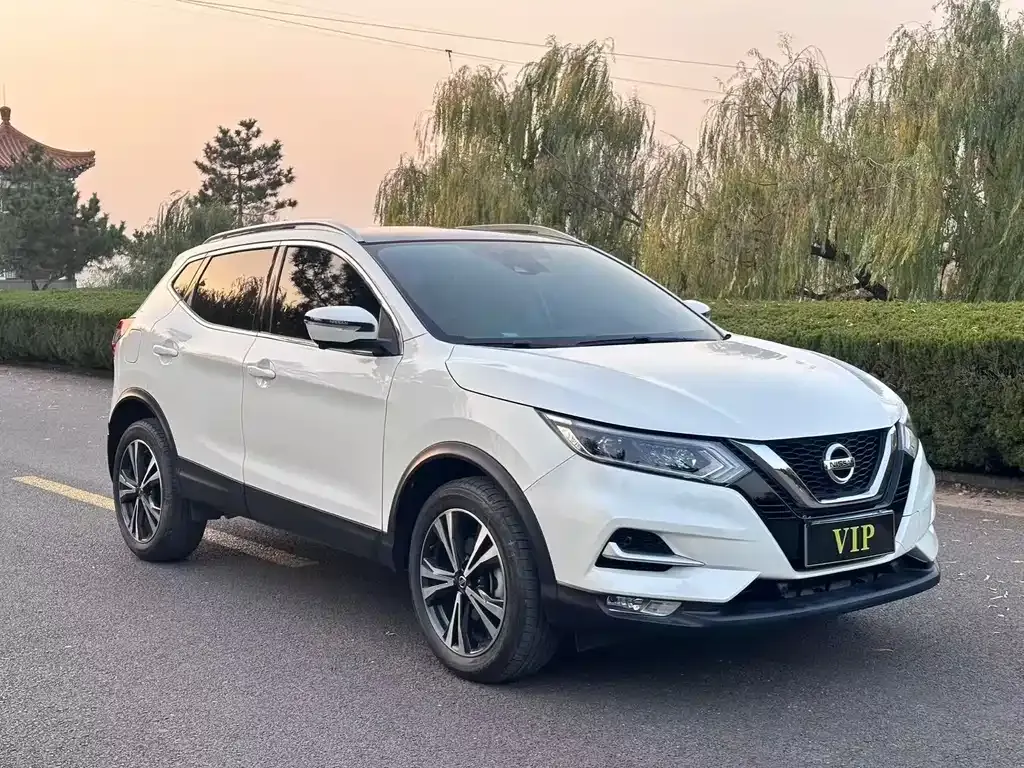 Nissan Qashqai — фото 3