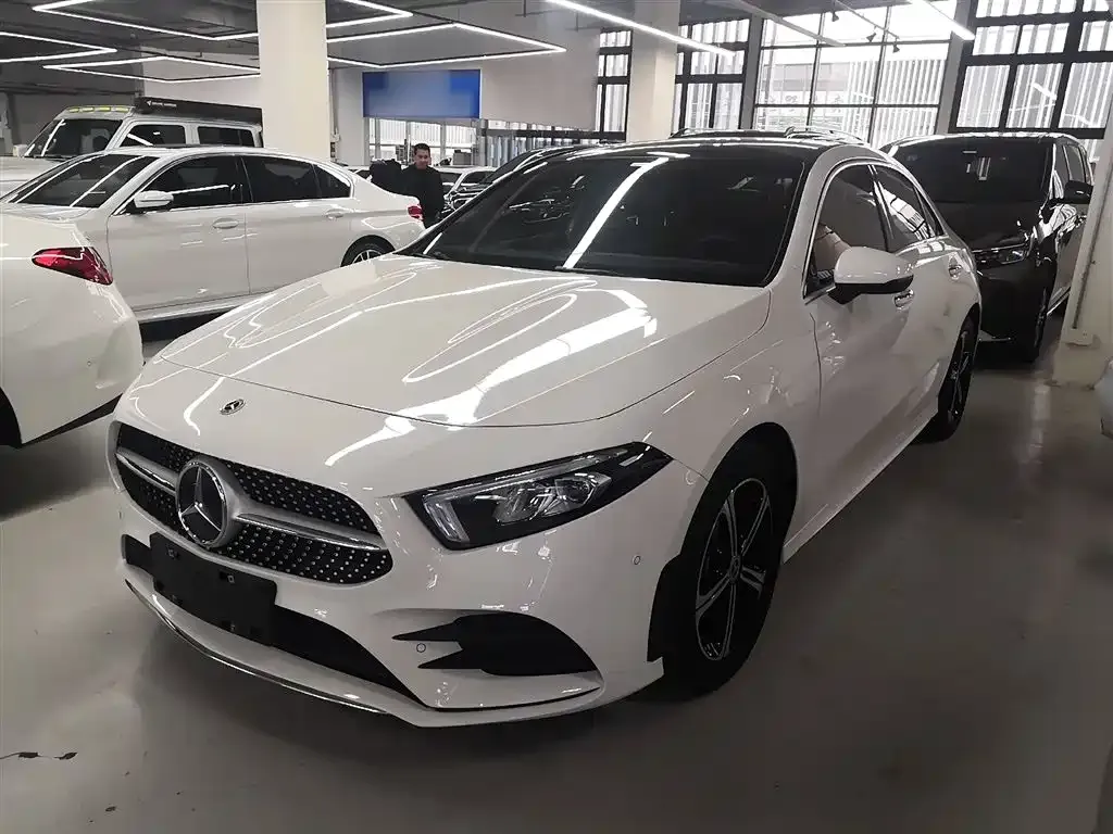 Mercedes-Benz A-Class — фото 2