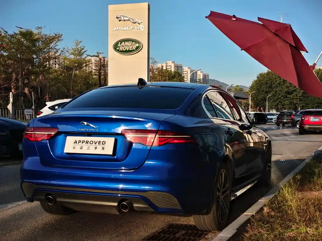 Jaguar XEL — фото 10