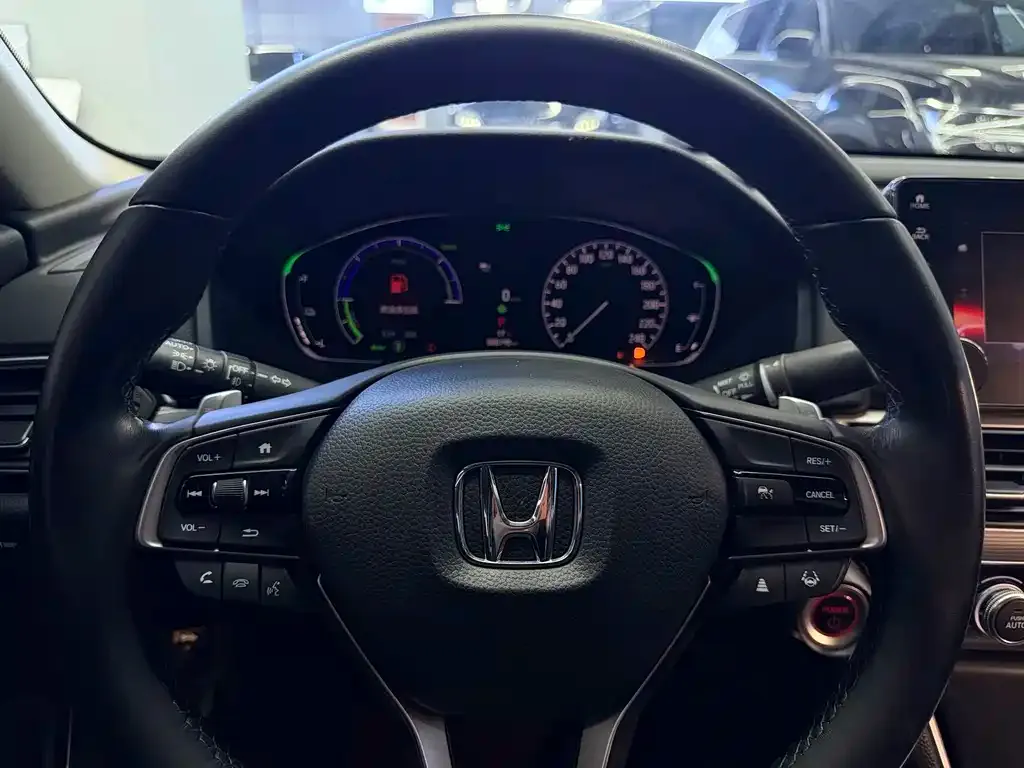 Honda Accord — фото 6
