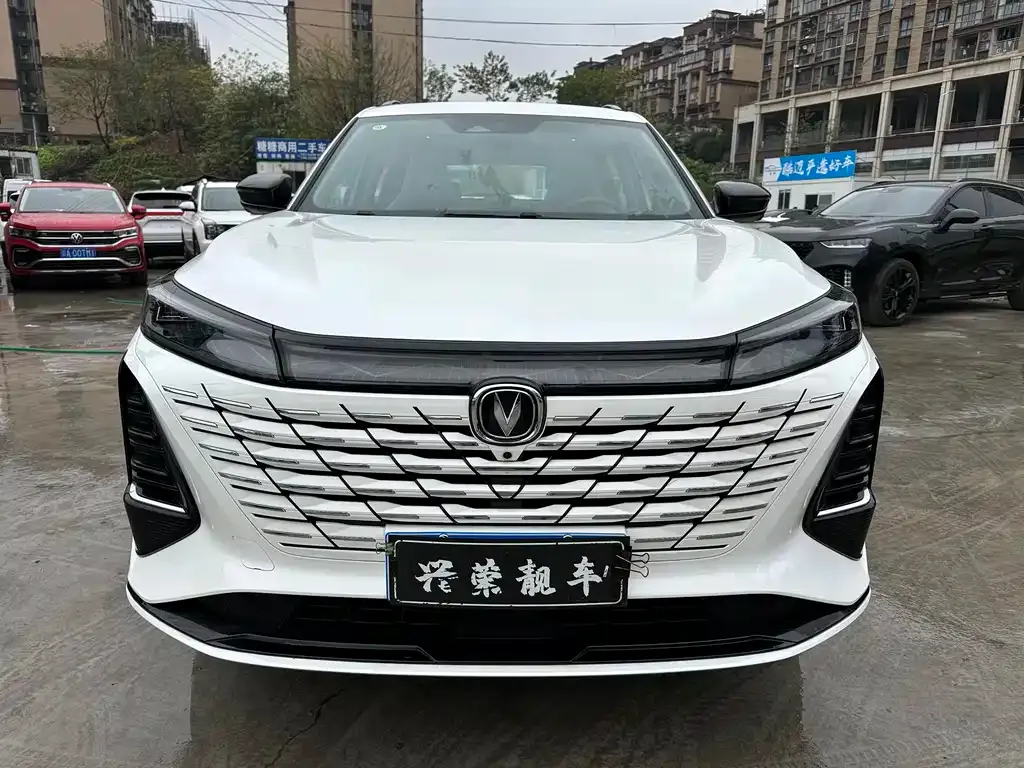 Changan CS75PLUS — фото 3