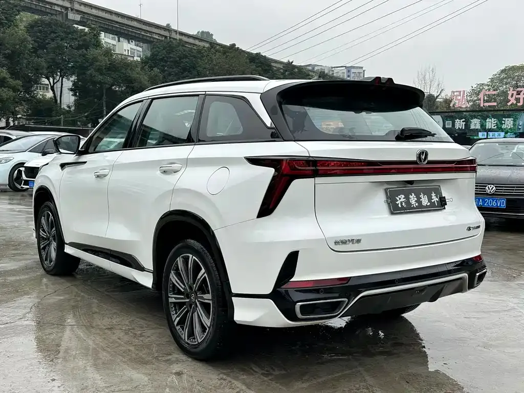 Changan CS75PLUS — фото 5