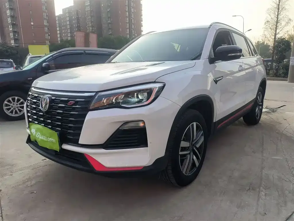 Changan CS75 — фото 1