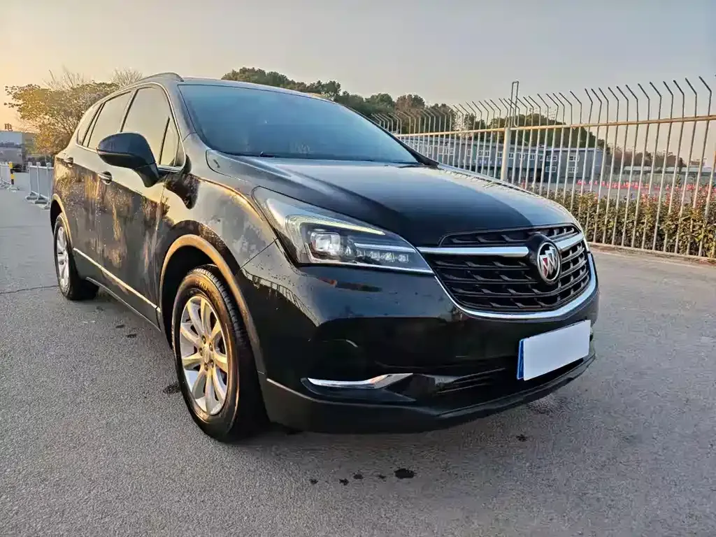 Buick Envision Plus — фото 3