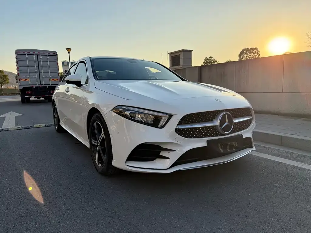 Mercedes-Benz A-Class — фото 2