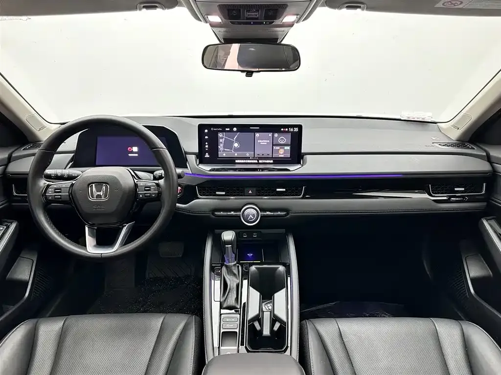 Honda Inspire — фото 10