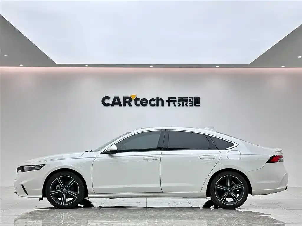 Honda Inspire — фото 2