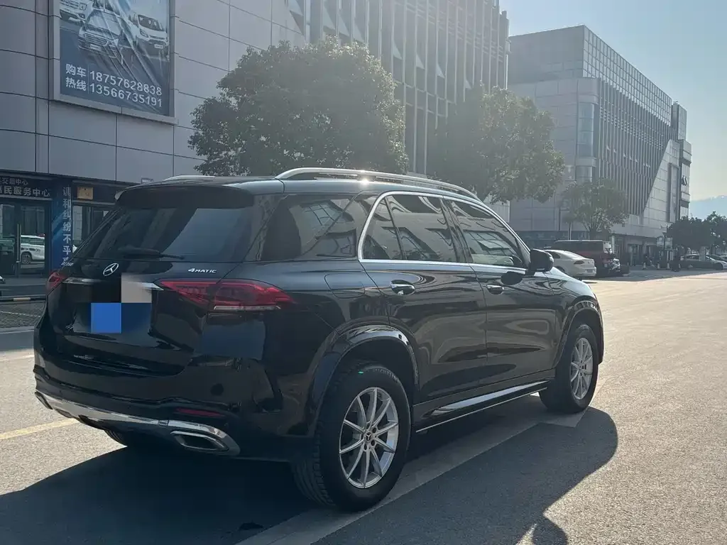 Mercedes-Benz GLE — фото 7