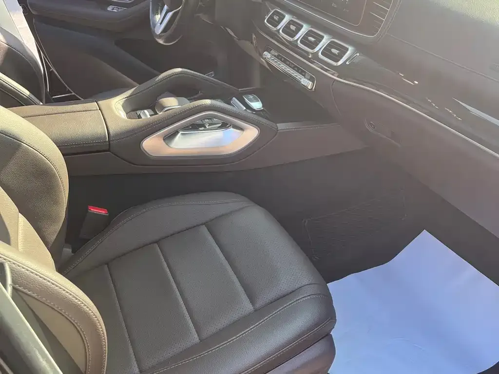 Mercedes-Benz GLE — фото 10