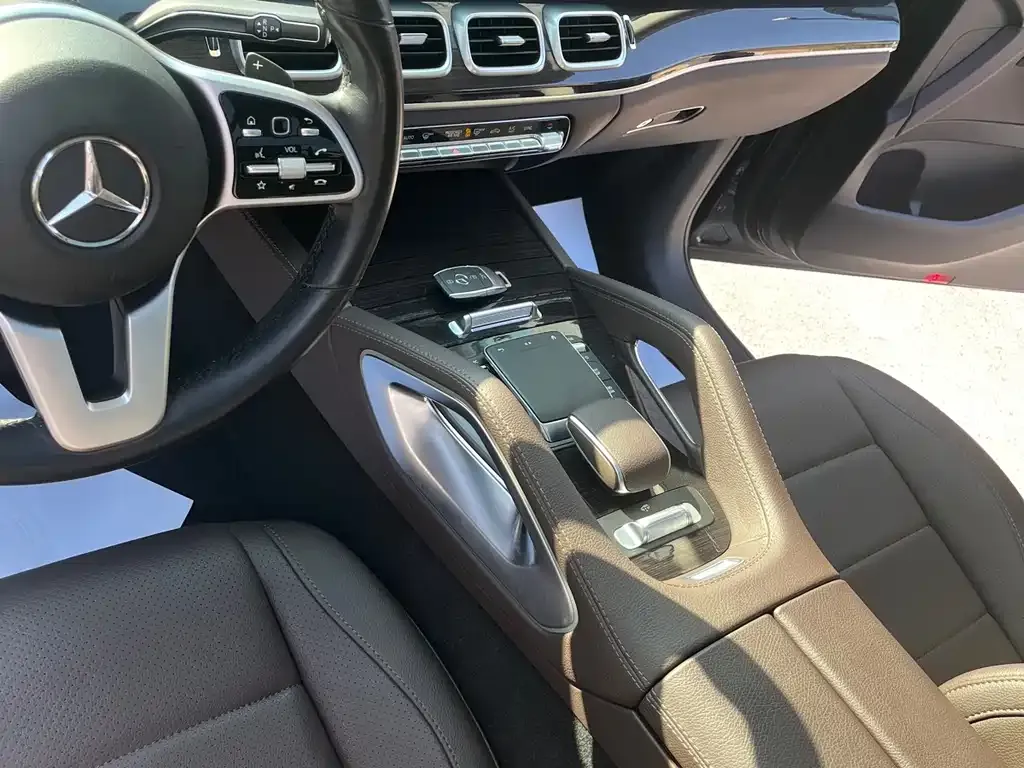 Mercedes-Benz GLE — фото 8