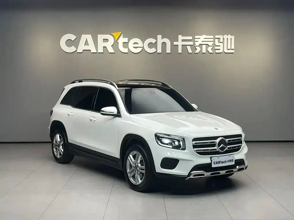 Mercedes-Benz GLB — фото 3