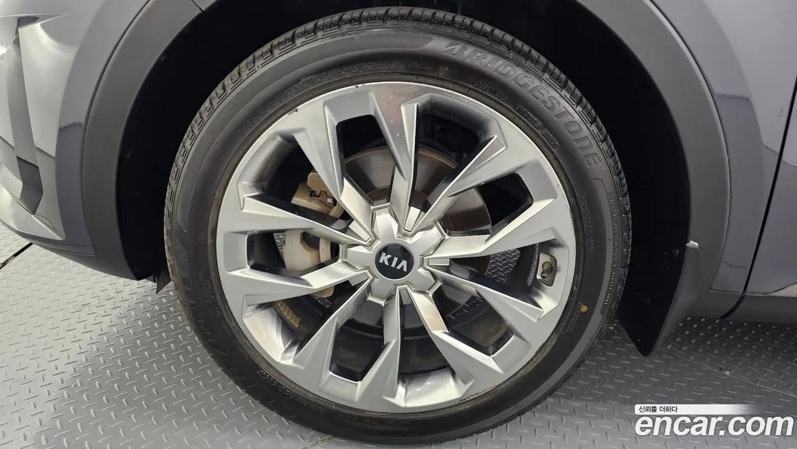 Kia Sorento — фото 6
