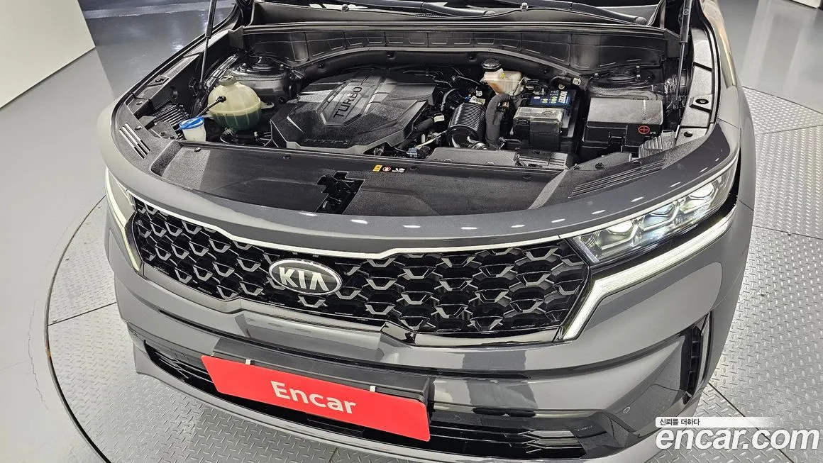 Kia Sorento — фото 10