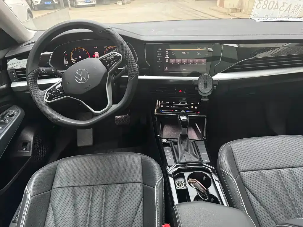 Volkswagen Passat — фото 8