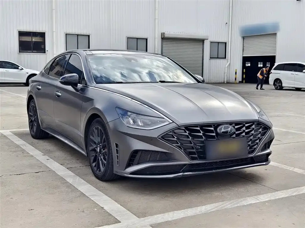 Hyundai Sonata — фото 4