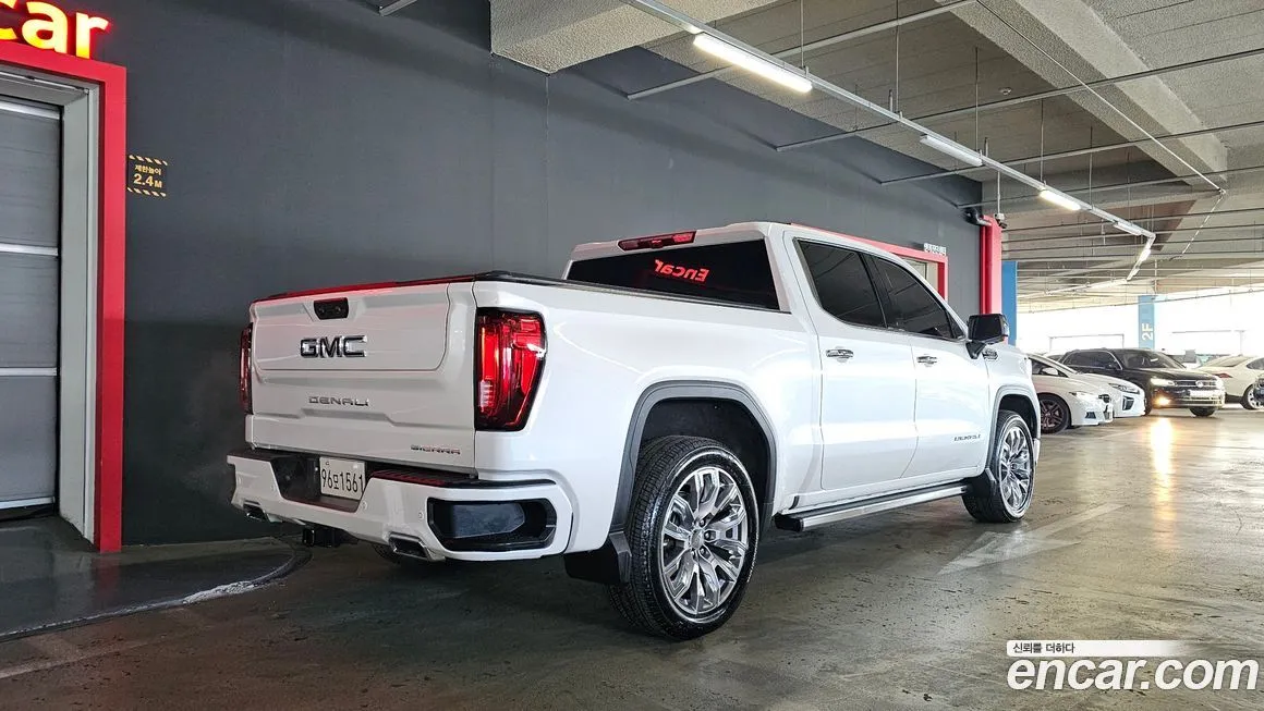 GMC Sierra — фото 4