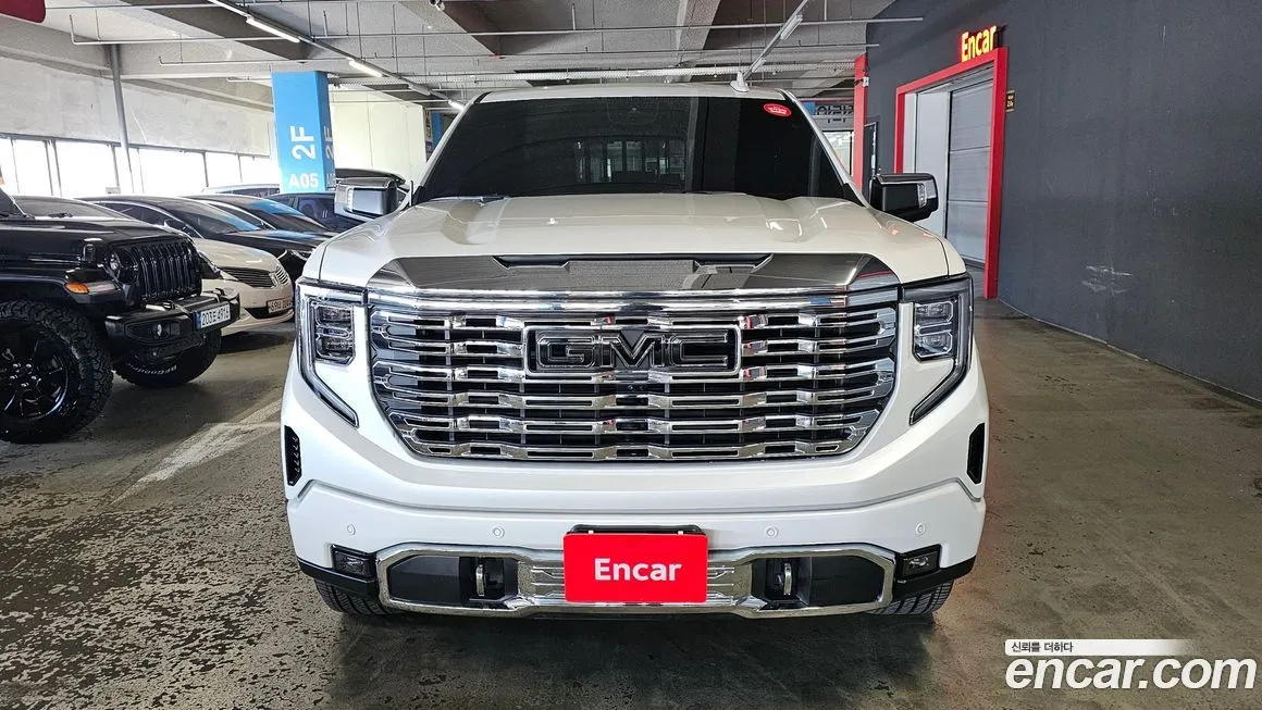 GMC Sierra — фото 10