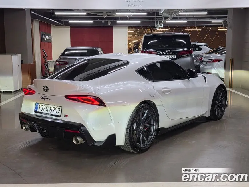 Toyota Supra — фото 9