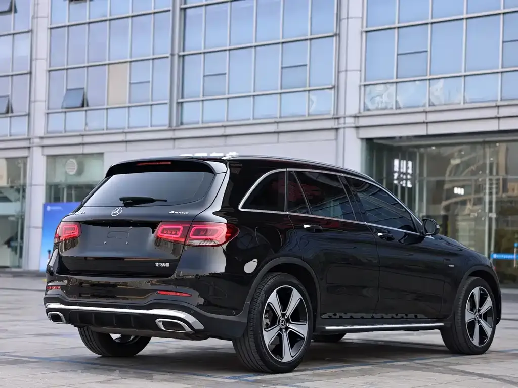 Mercedes-Benz GLC — фото 2