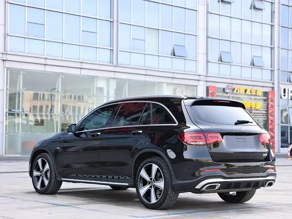 Mercedes-Benz GLC — фото 3
