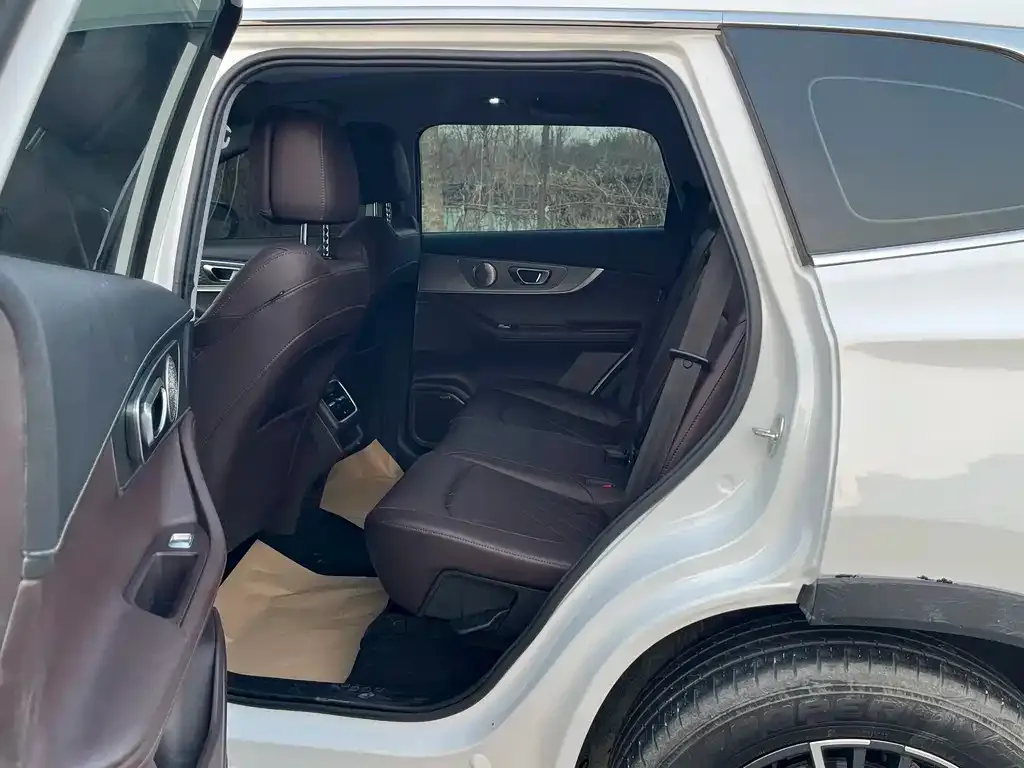 Chery Tiggo 8 PRO — фото 10