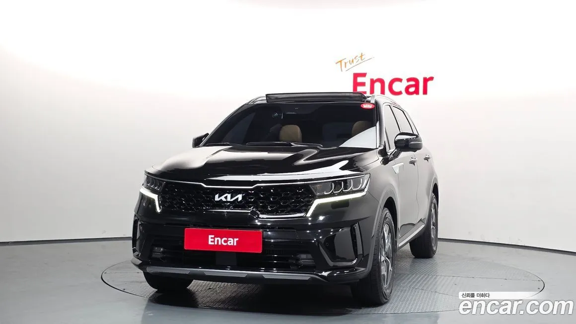 Kia Sorento — фото 8