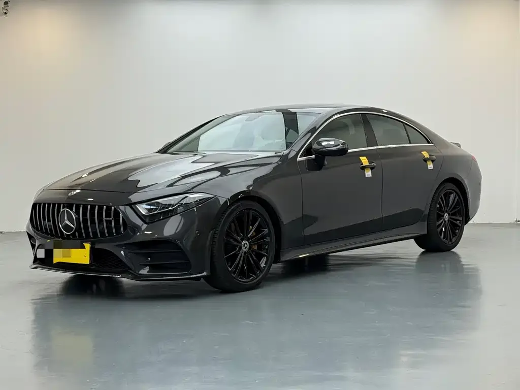 Mercedes-Benz CLS — фото 1