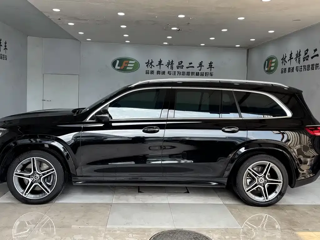 Mercedes-Benz GLS — фото 3