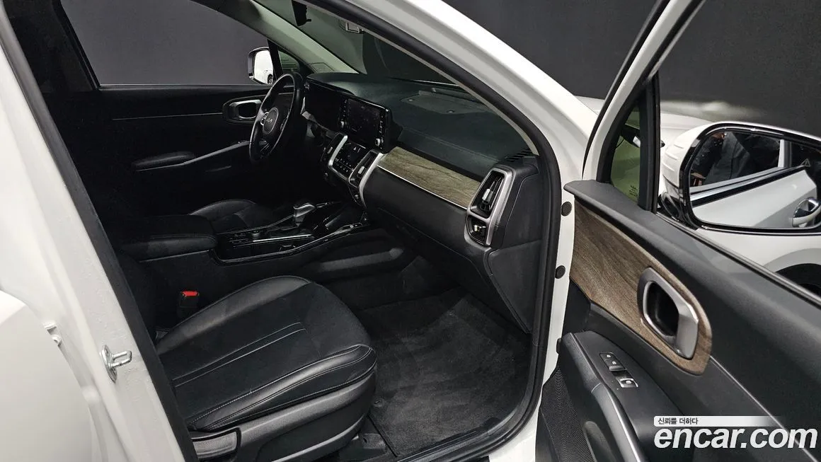 Kia Sorento — фото 10