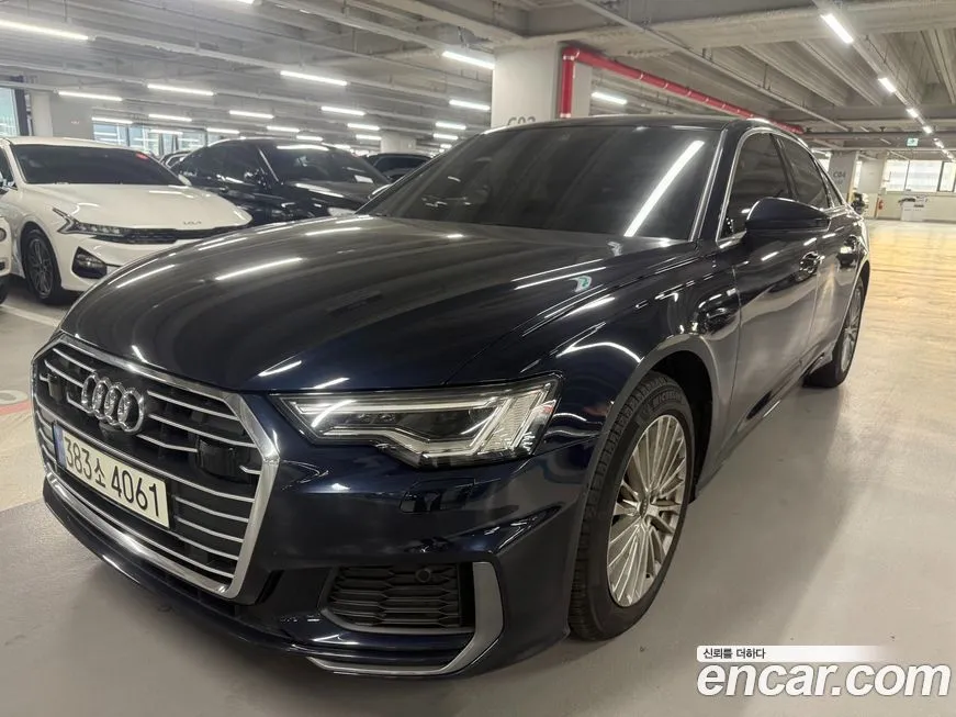 Audi A6 — фото 1