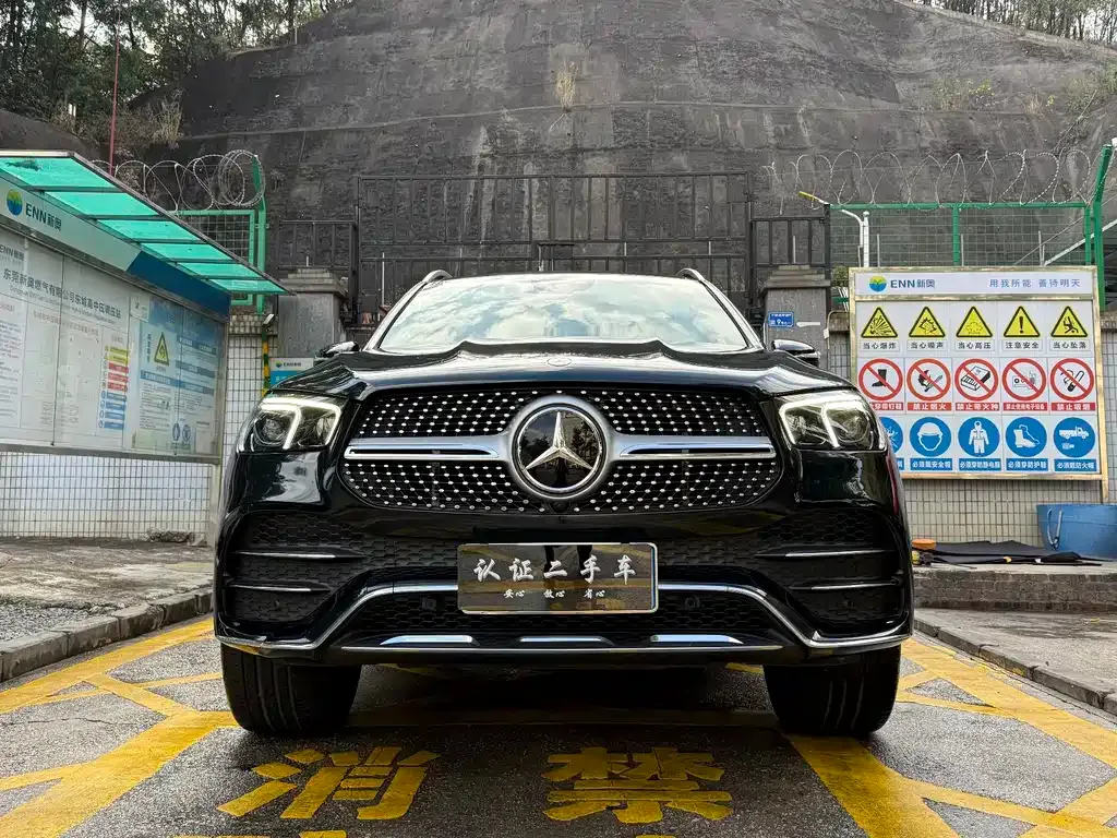 Mercedes-Benz GLE — фото 10