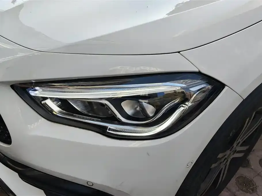 Mercedes-Benz GLA — фото 3